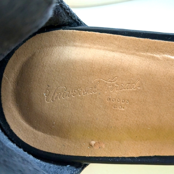 UNIVERSAL THREAD Hummingbird Ankle Strap Sandals - Picture 6 of 9